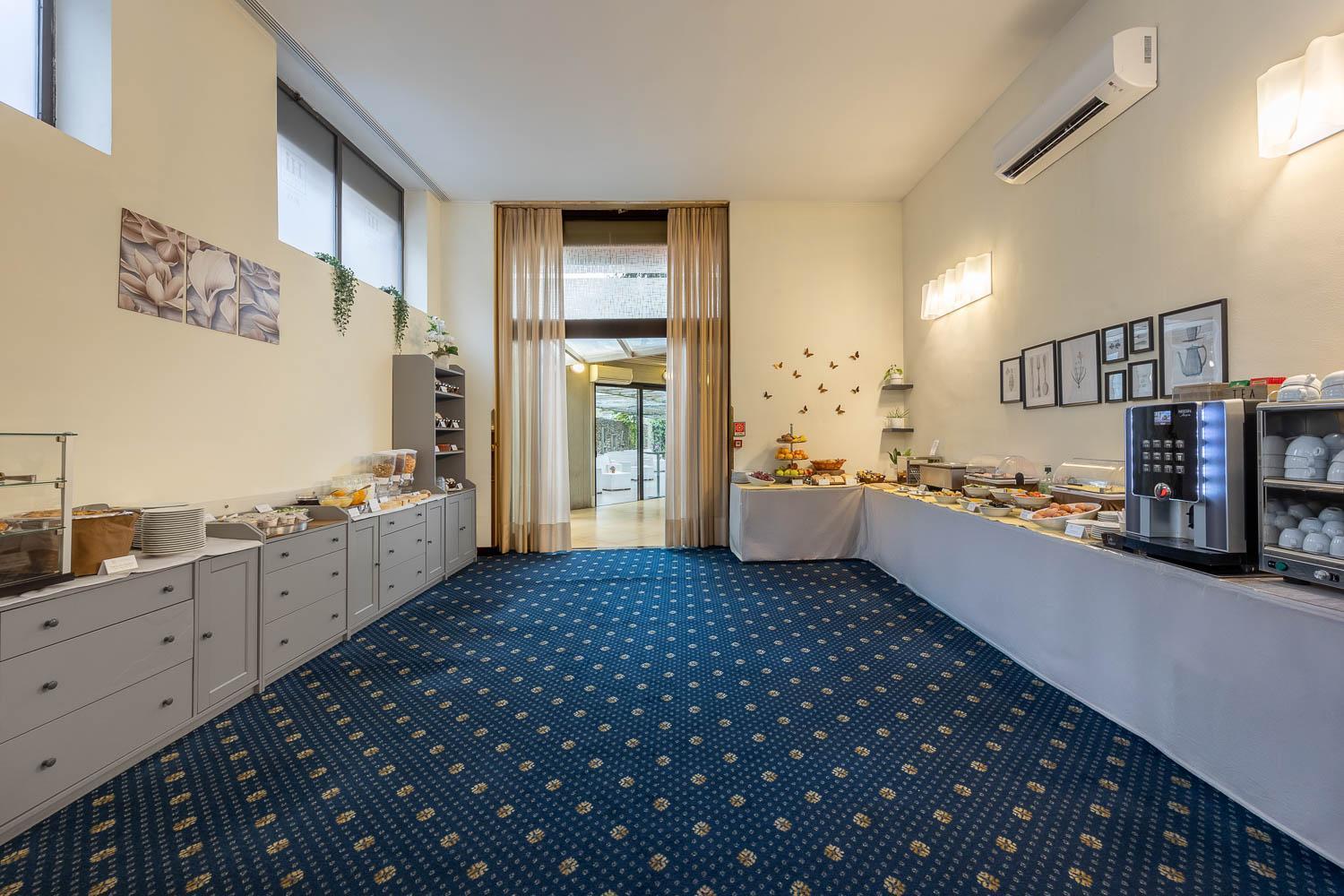Ih Hotels Milano Eur - Trezzano Sul Naviglio Exterior foto